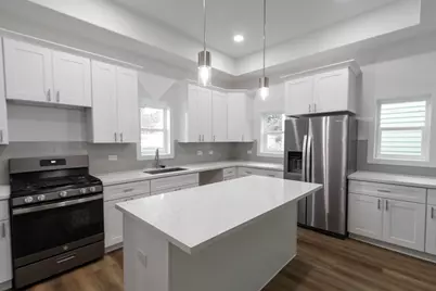 3124 Avenue R 1/2, Galveston, TX 77550 - Photo 13