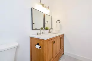 357 N Post Oak Ln, Houston, TX 77024 - Photo 25