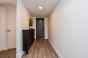 357 N Post Oak Ln, Houston, TX 77024 - Photo 9