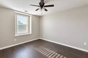 3609 Belmore Ln, Pearland, TX 77584 - Photo 21