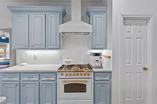 1924 Fairway Dr, Huntsville, TX 77340 - Photo 13