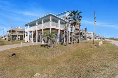 1325 Emerald Drive, Crystal Beach, TX 77650 - Photo 43