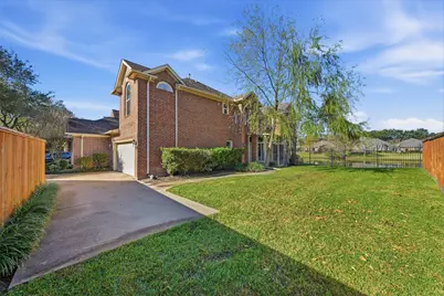 4208 Greystone Way, Sugar Land, TX 77479 - Photo 39