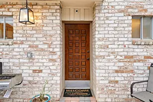 1953 Stoney Brook Dr, Houston, TX 77063 - Photo 3