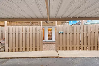 1953 Stoney Brook Drive #1953, Houston, TX 77063 - Photo 23