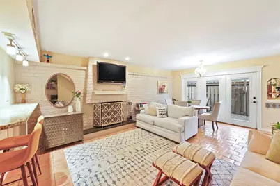 1953 Stoney Brook Drive #1953, Houston, TX 77063 - Photo 7