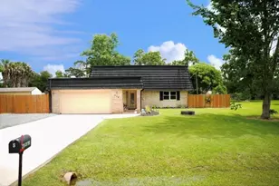 215 County Rd 193, Alvin, TX 77511 - Photo 29