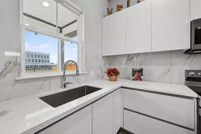 6702 Metro Blvd #2, Houston, TX 77083 - Photo 15