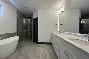 4441 Whitney Oak Ln, Houston, TX 77018 - Photo 5