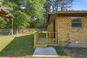 2377 US Hwy 190, Huntsville, TX 77340 - Photo 29