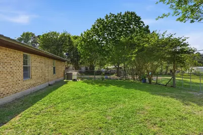 2377 US Highway 190, Huntsville, TX 77340 - Photo 29