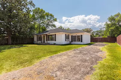 [Address not provided], Liberty, TX 77575 - Photo 3