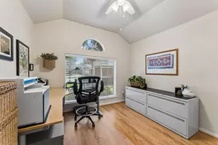 10230 Squirehill Ct, Houston, TX 77070 - Photo 35