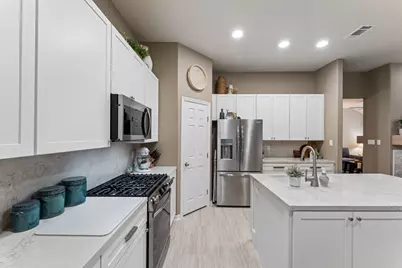 10230 Squirehill Court, Houston, TX 77070 - Photo 23