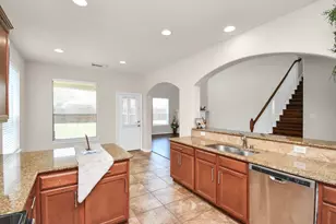 8627 Sweet Pasture Dr, Tomball, TX 77375 - Photo 7