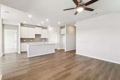 5220 Redbud Valley Drive, Pearland, TX 77584 - Photo 1