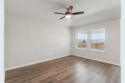 5220 Redbud Valley Drive, Pearland, TX 77584 - Photo 5
