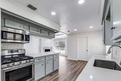 12859 Westmere Drive, Houston, TX 77077 - Photo 7