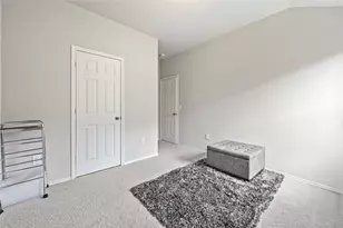 21018 Wenze Ln, New Caney, TX 77357 - Photo 19
