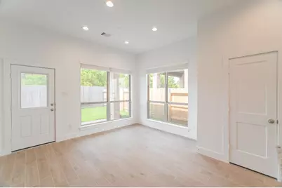 10574 Wild Chives, Conroe, TX 77385 - Photo 11