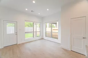 10574 Wild Chives, Conroe, TX 77385 - Photo 11