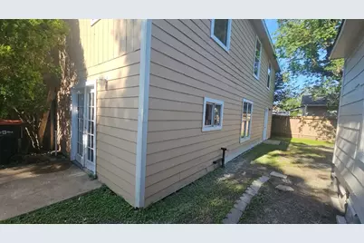 1219 Pilot Point Drive, Houston, TX 77038 - Photo 17