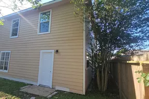 1219 Pilot Point Dr, Houston, TX 77038 - Photo 15