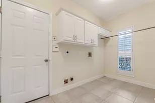 1119 Walden Hill Ct, Houston, TX 77077 - Photo 17
