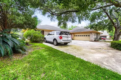 3418 Crow Valley Drive, Missouri City, TX 77459 - Photo 3