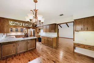 3418 Crow Valley Dr, Missouri City, TX 77459 - Photo 11
