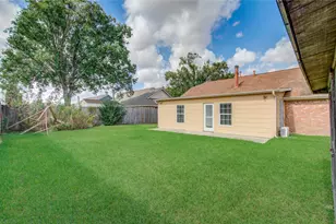 2010 Wildwood Dr, Deer Park, TX 77536 - Photo 37