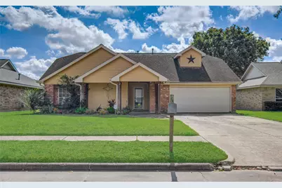 2010 Wildwood Drive, Deer Park, TX 77536 - Photo 1