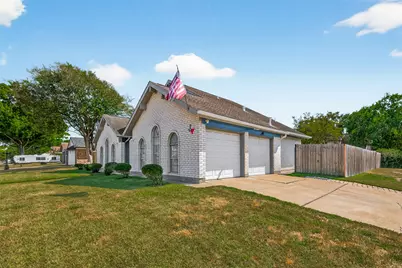 4802 Mistletoe Road, Pasadena, TX 77505 - Photo 5