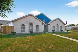 4802 Mistletoe Rd, Pasadena, TX 77505 - Photo 3