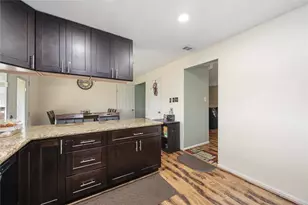 8607 Causeway Dr, Houston, TX 77083 - Photo 19