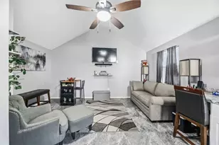 8607 Causeway Dr, Houston, TX 77083 - Photo 3