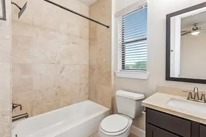 5729 Larkin Street #A, Houston, TX 77007 - Photo 17