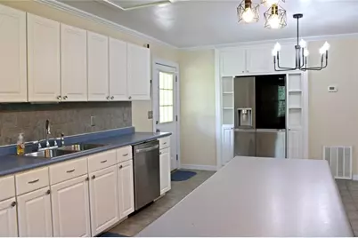 2042 Willow Springs Road, Fayetteville, TX 78940 - Photo 11
