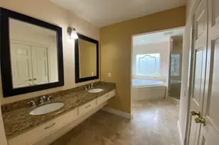 911 Hawthorne Rd, Clear Lake Shores, TX 77565 - Photo 19