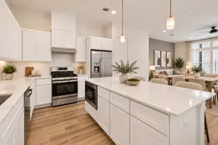 1526 Ojeman Rd, Houston, TX 77055 - Photo 5