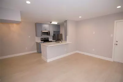2201 Fountain View Drive #44, Houston, TX 77057 - Photo 1