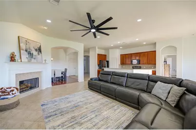 13408 Gardenspring Court, Rosharon, TX 77583 - Photo 5