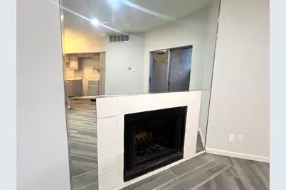 10855 Meadowglen Lane #903, Houston, TX 77042 - Photo 5