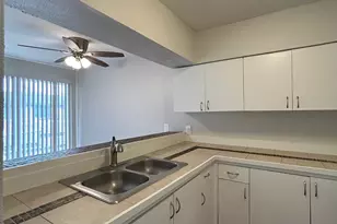 3629 N Mac Gregor Way, Houston, TX 77004 - Photo 9