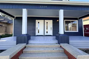 2209 Gano St, Houston, TX 77009 - Photo 1