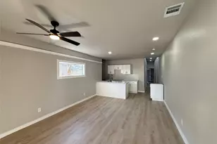 2209 Gano St, Houston, TX 77009 - Photo 3