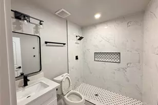 2209 Gano St, Houston, TX 77009 - Photo 11