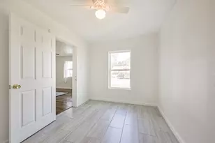 7546 Greendowns St, Houston, TX 77087 - Photo 25