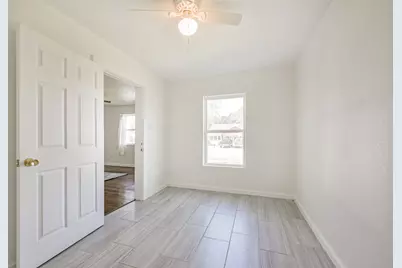 7546 Greendowns Street, Houston, TX 77087 - Photo 25
