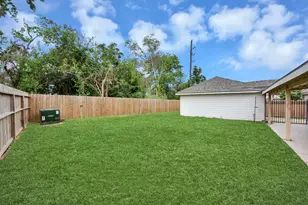 14315 Torrey Village Dr, Houston, TX 77014 - Photo 7
